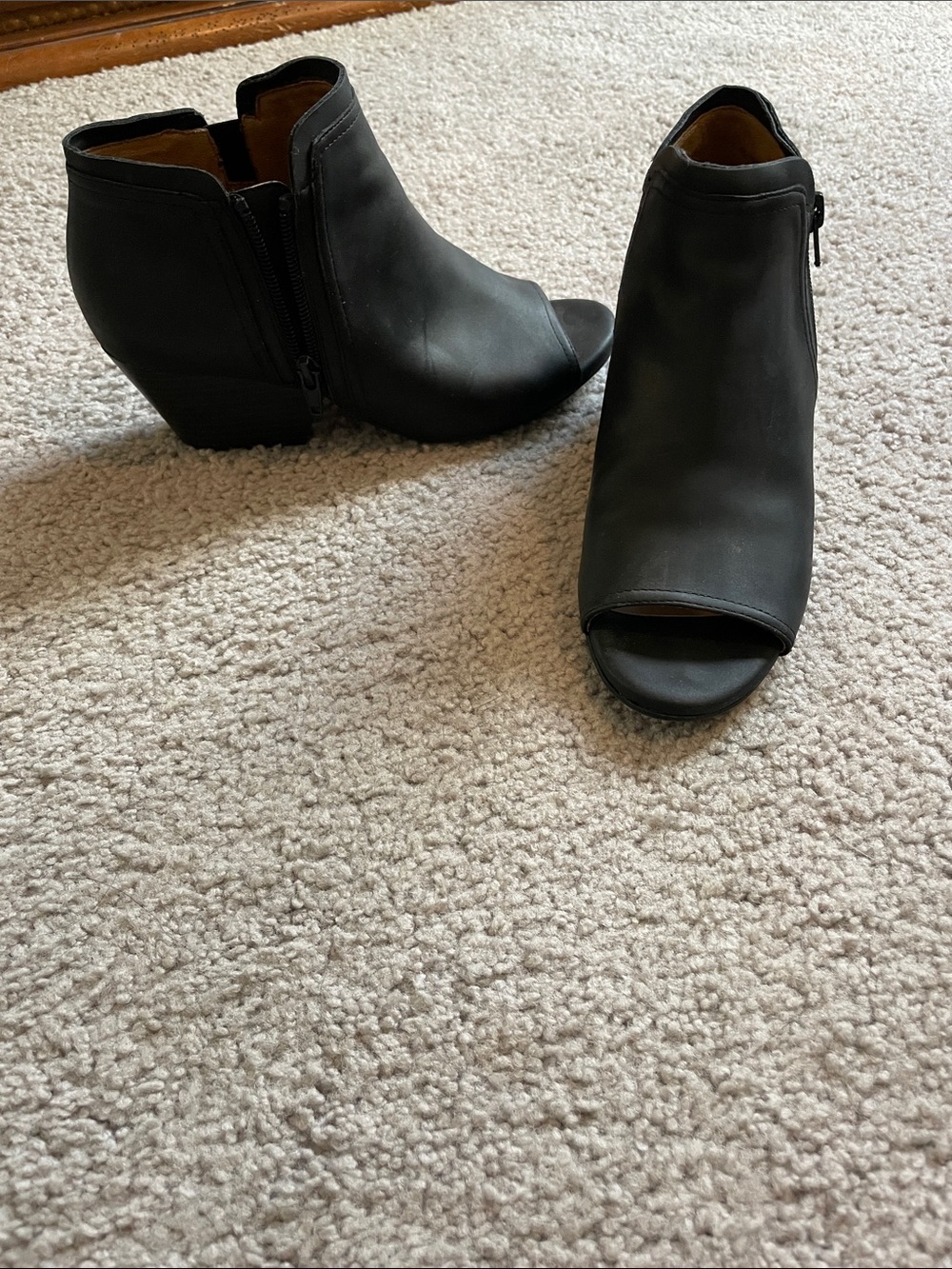 Natural Soul Black Peep-Toe Wedge Booties